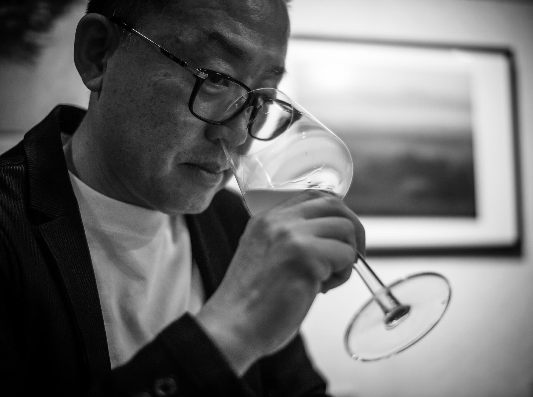 ワイン総合コンサルタント／シニアソムリエ 高橋 克幸（たかはし かつゆき）さんの写真